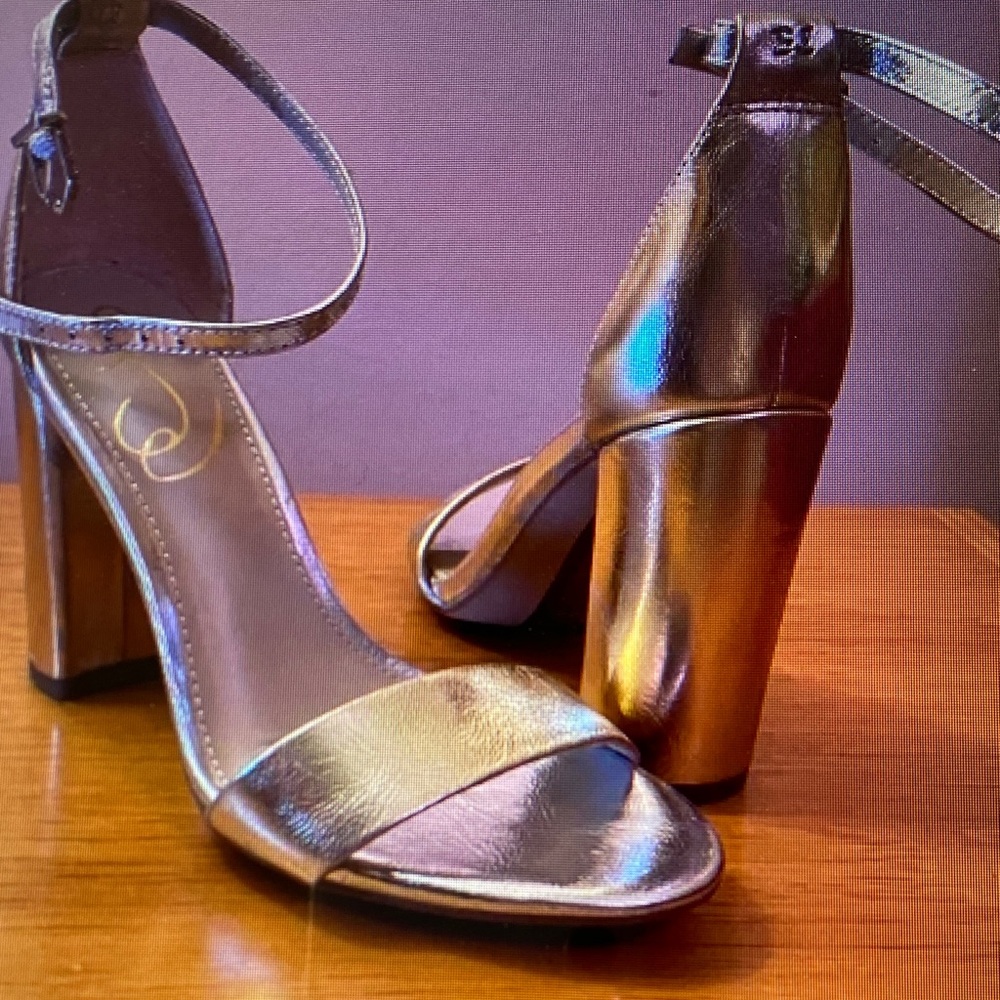 Elegant Gold High Heel Sandals